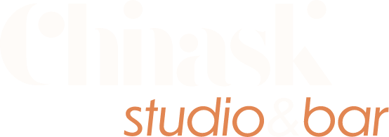 Chinaski Studio & Bar